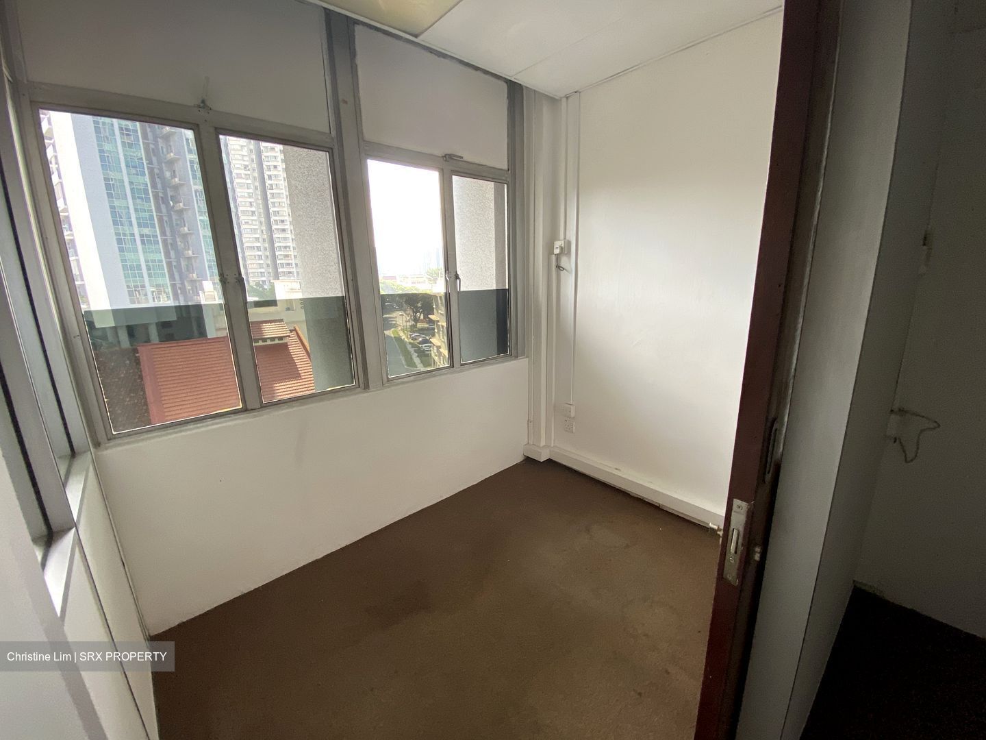 Hoa Nam Building (D8), Office #453215391